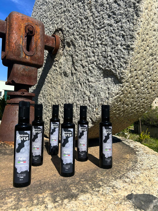 6 Bottiglie di Olio Aromatizzato all'Aglio
